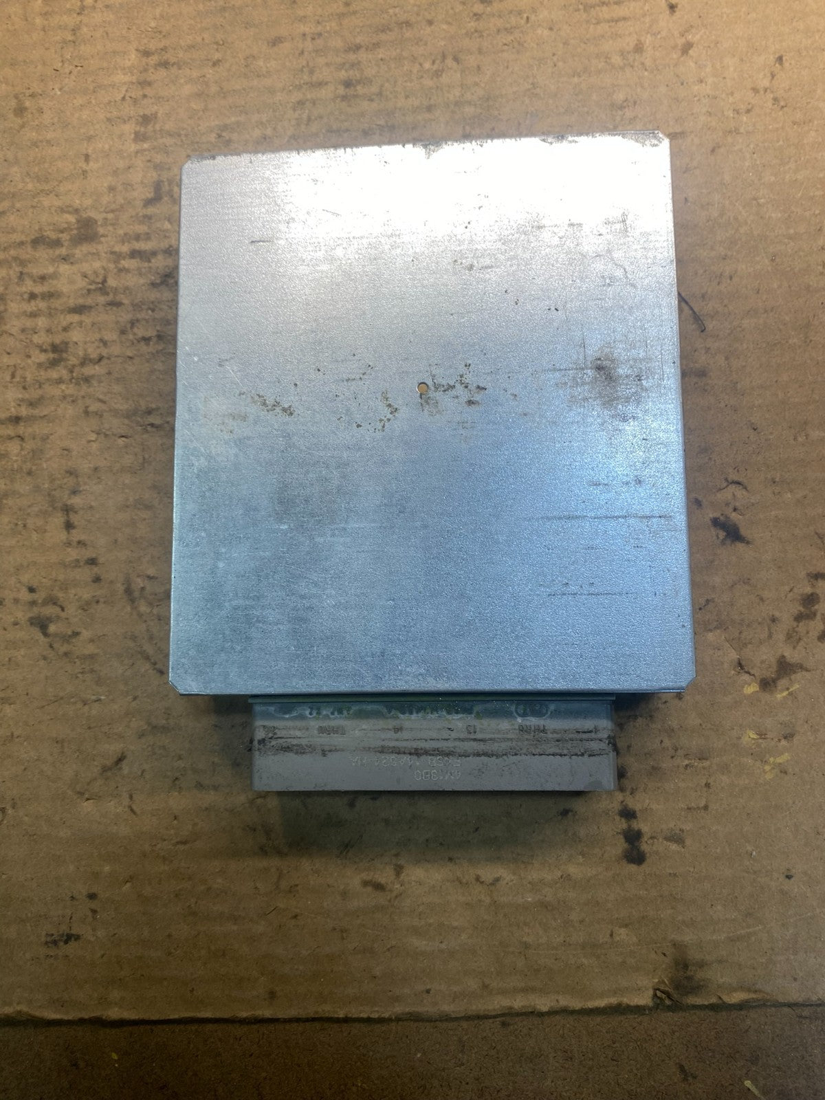 1995 Ford Ranger 3.0L Engine Control Unit ECU Computer Module aa0753 DG2