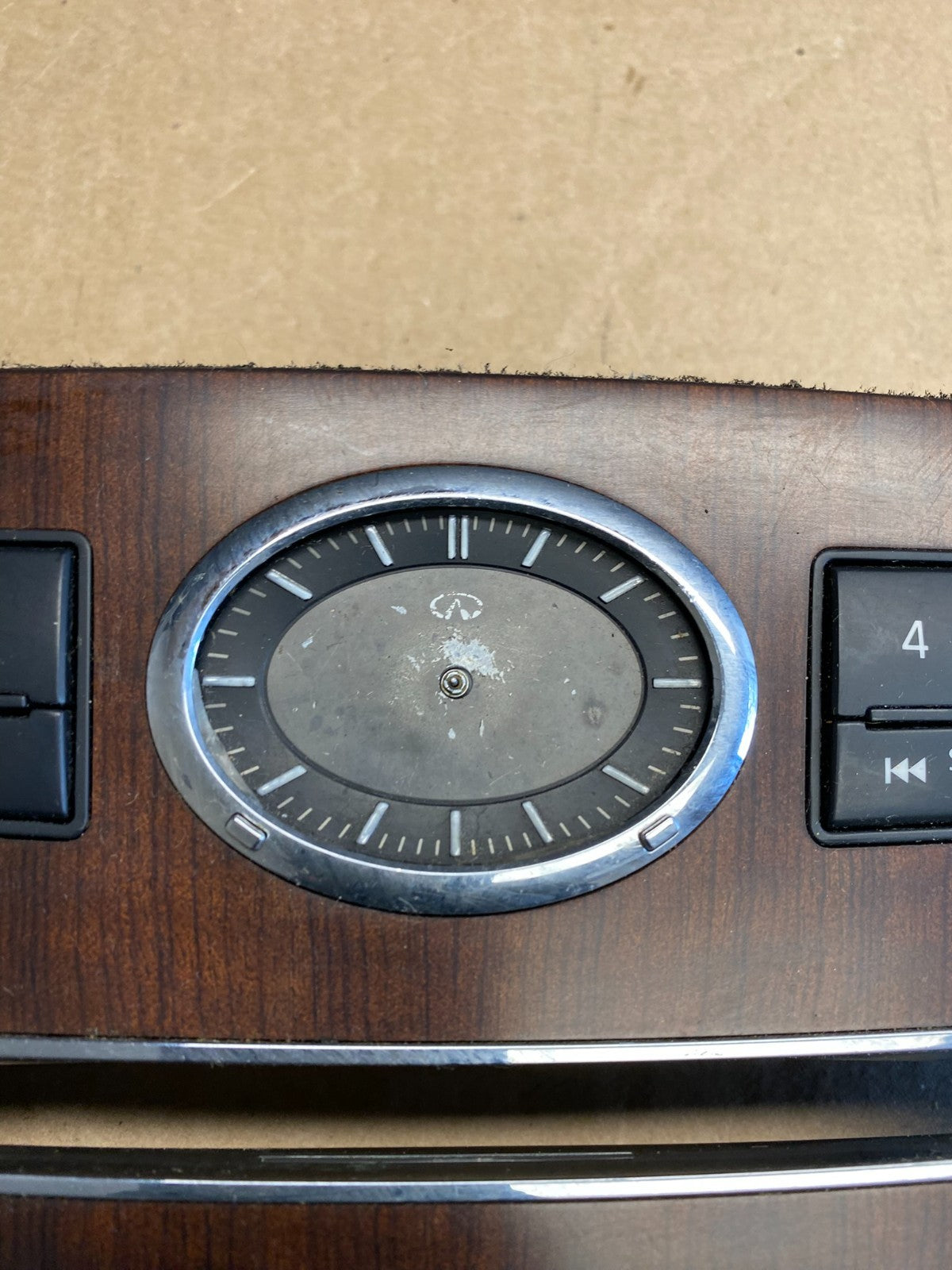 2008 2009 2010 Infiniti M35 Radio Clock Control Panel Plate AI2999 DG4
