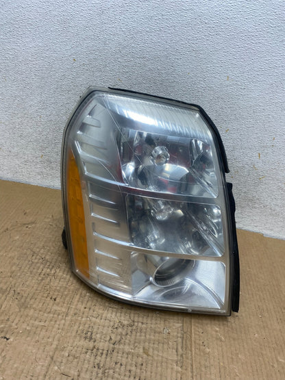 2007 - 2014 Cadillac Escalade Right Passenger Side Xenon HID Headlight AI6870 DW0
