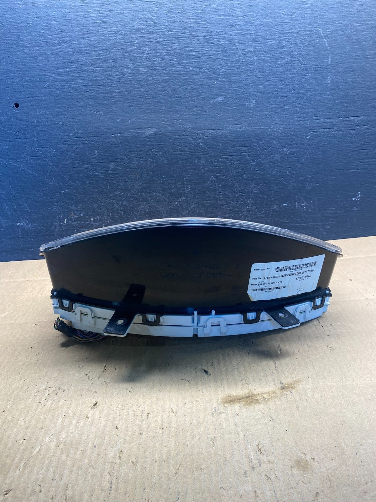 2005 Nissan Armada Speedometer Cluster Gauge AD1611 DG3