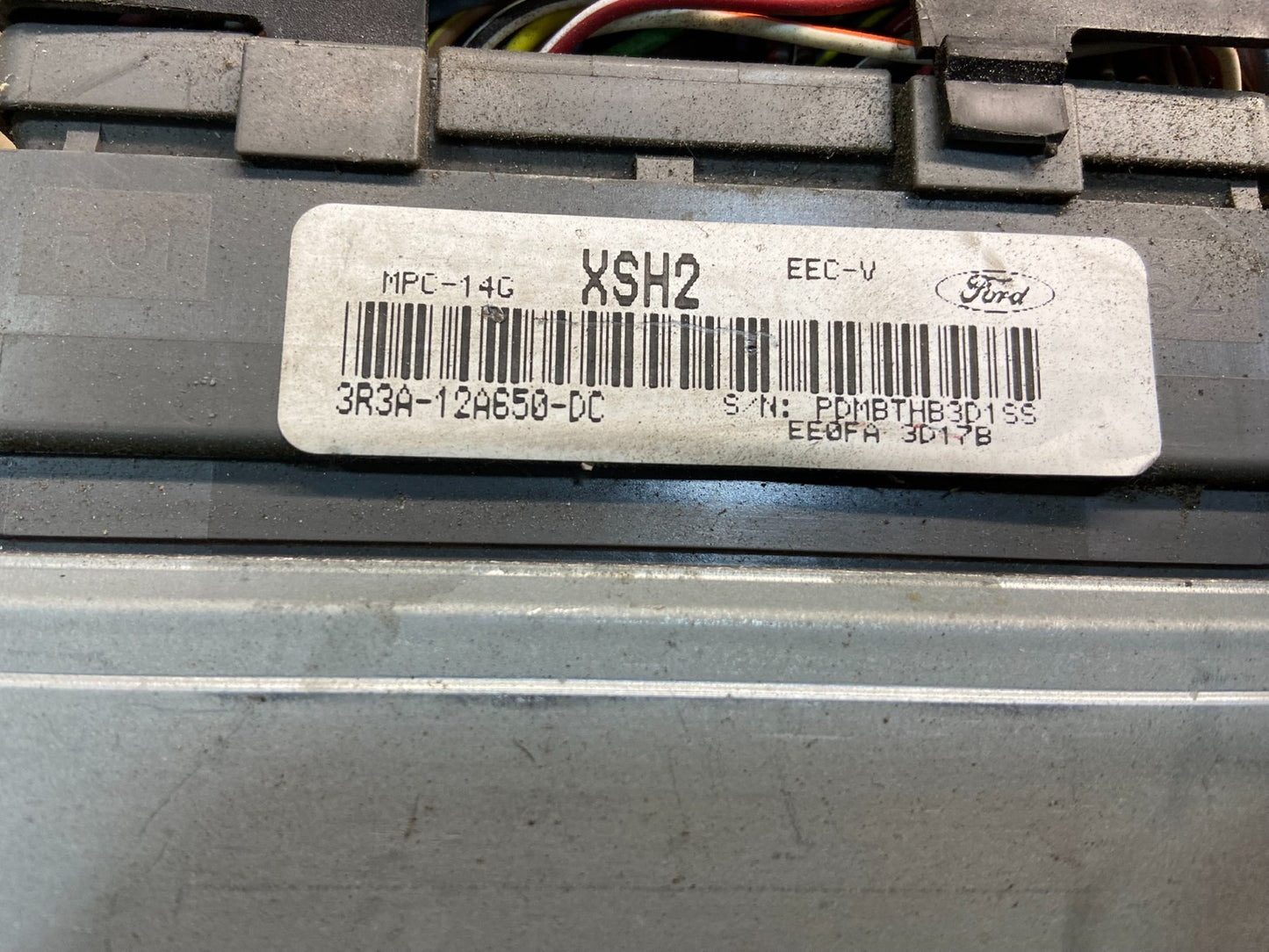 2003 Ford Mustang 4.6L Engine Control Unit ECU Computer Module Y1531 DG3