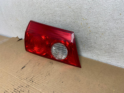 2006 - 2010 Toyota Sienna Left Driver Lh Side Inner Tail Light AH4035 LK2
