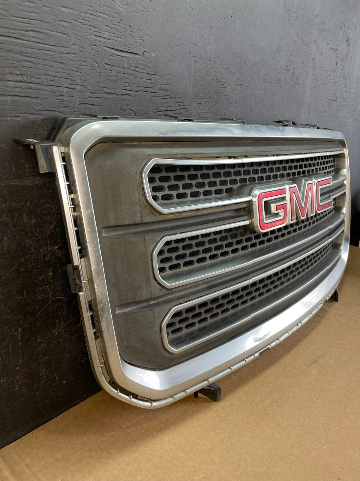 2013 2014 2015 GMC Acadia Front Upper Grill Grille AC9972 DG2