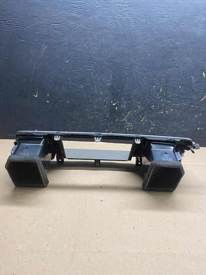2009-2014 Nissan Murano Radio Center Console Display Bezel Air Vent OEM T9104 DG3