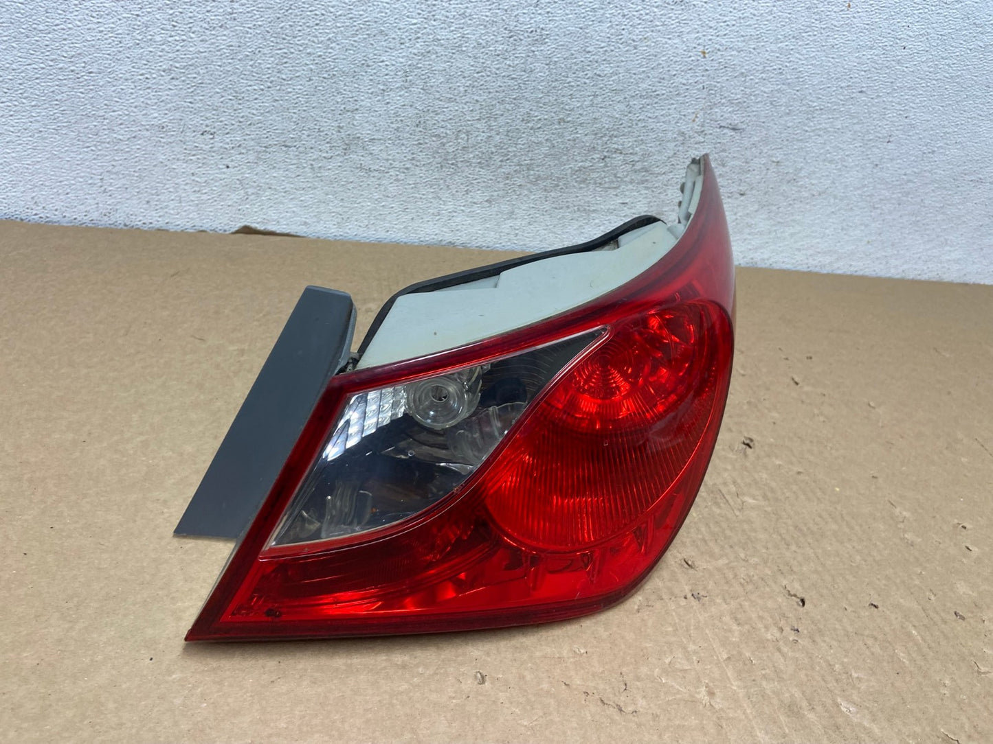 2011 2012 2013 Hyundai Sonata Right Passenger RH Tail Light AF7407 LK2