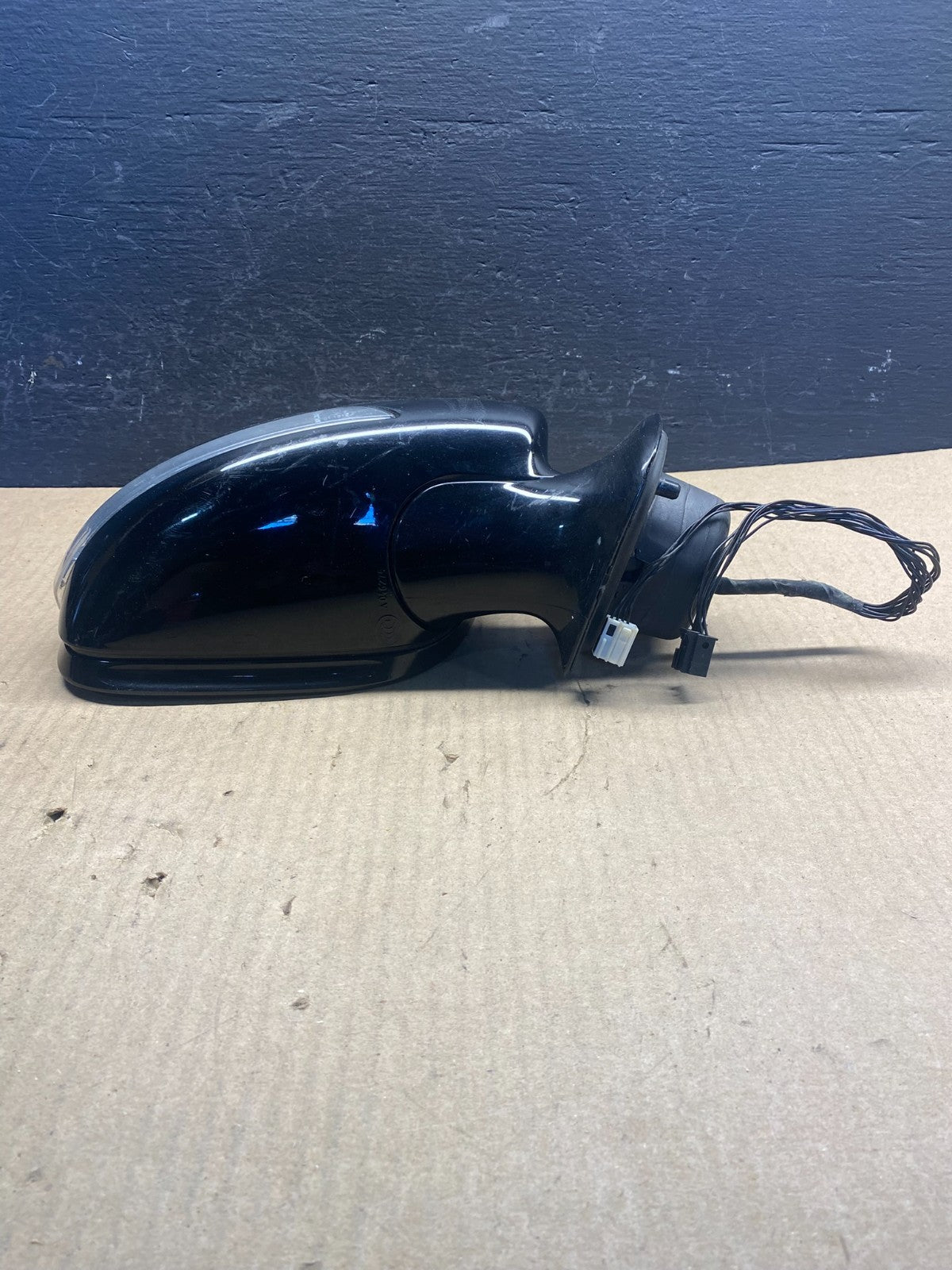 2007-2009 Mercedes E-Class Right Passenger Door Mirror Turn Signal AC8901 DG3