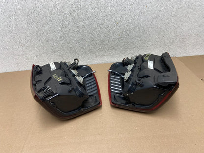 1999 - 2004 Jeep Grand Cherokee WJ Left+Right Side Set Tail Lights AG6576 DW10