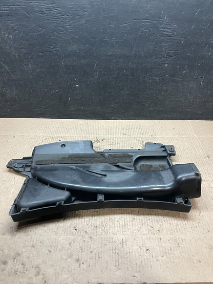 2006 to 2007 Infiniti m35 air intake manifold box inlet housing OEM I77722