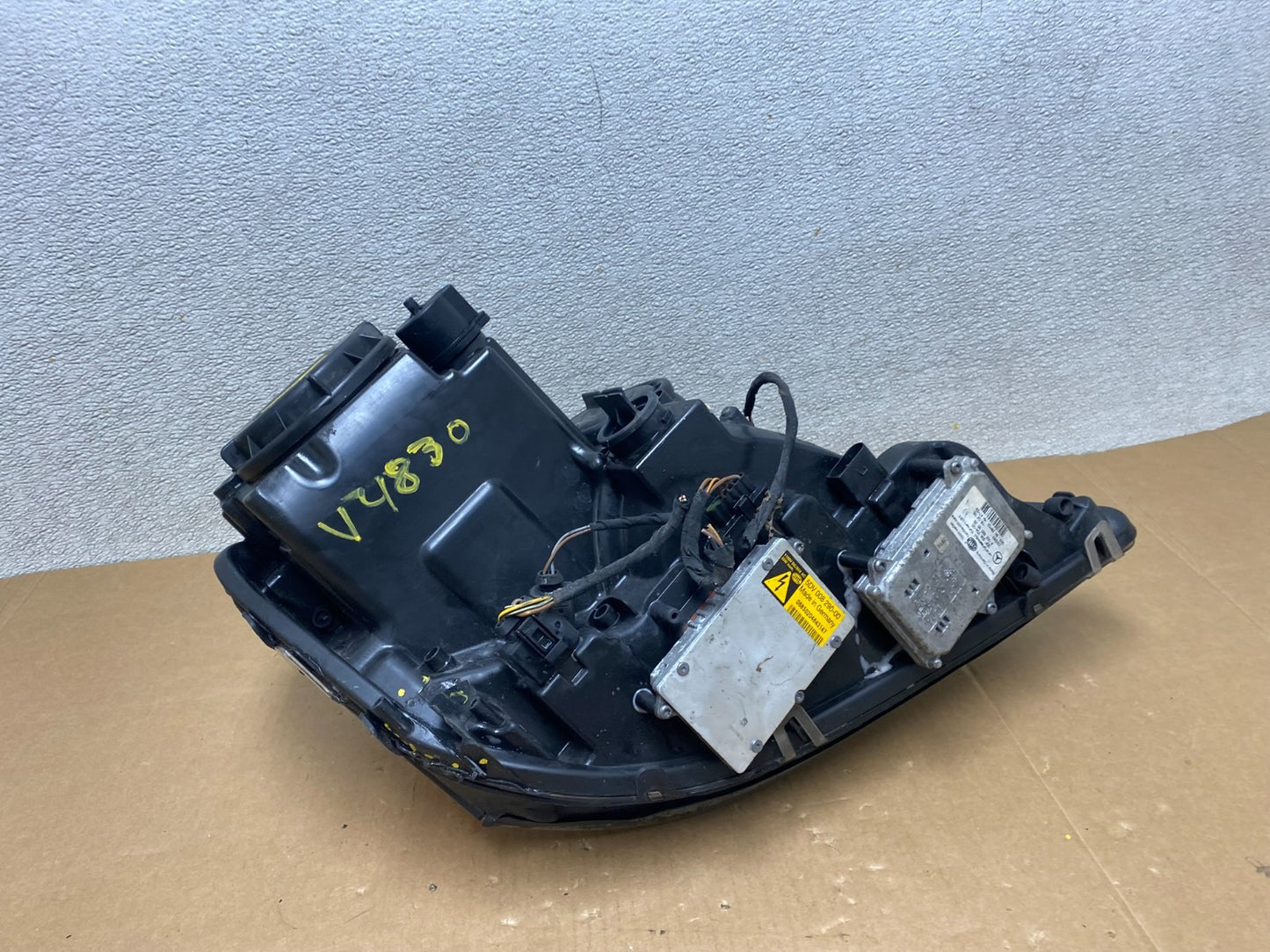 XENON 2006-2009 Mercedes-Benz ML-Class Headlight Left Driver LH OEM V4830 DW8