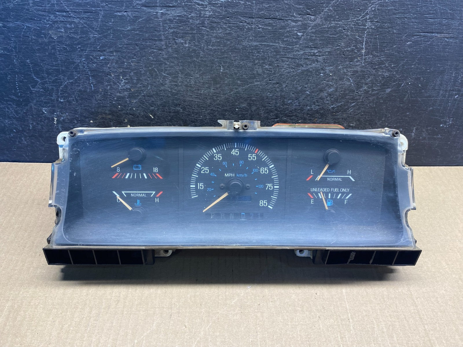 1987 to 1991 Ford F150 F-Series Bronco Speedometer Cluster Gauge AG3916 DW0
