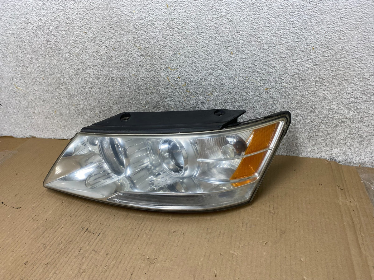 2009 - 2010 Hyundai Sonata Left Driver LH Side Headlight Halogen AH3060 DW2