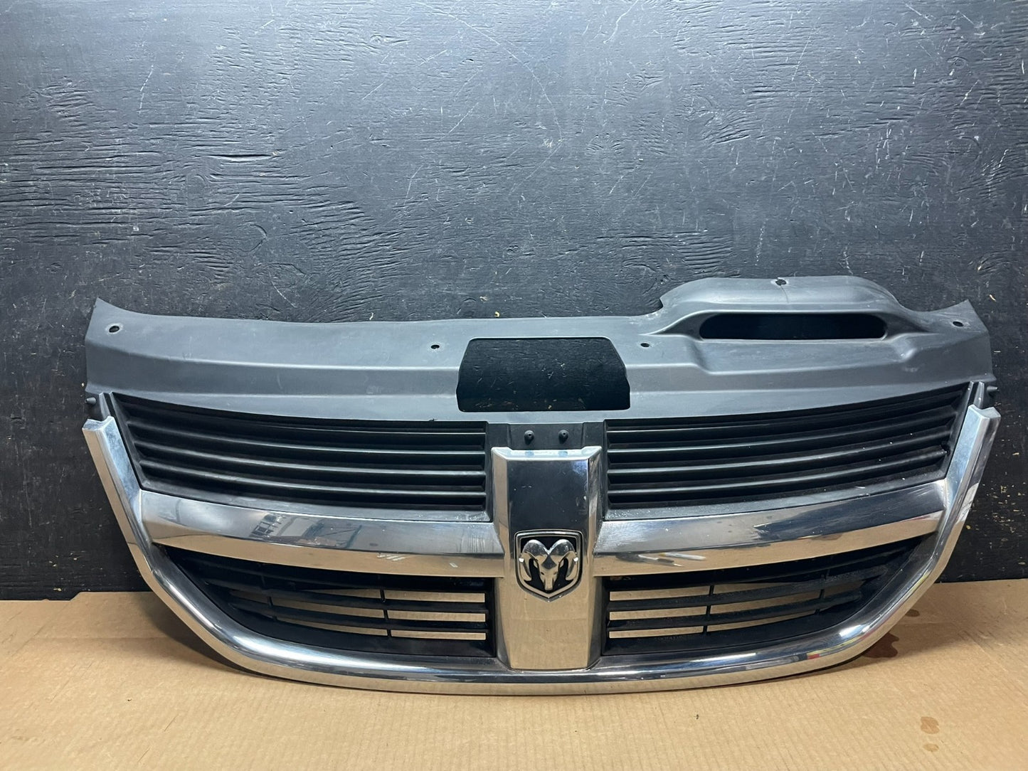2009 to 2010 Dodge Journey Chrome Front Upper Grill Grille OEM AA9052 DG0
