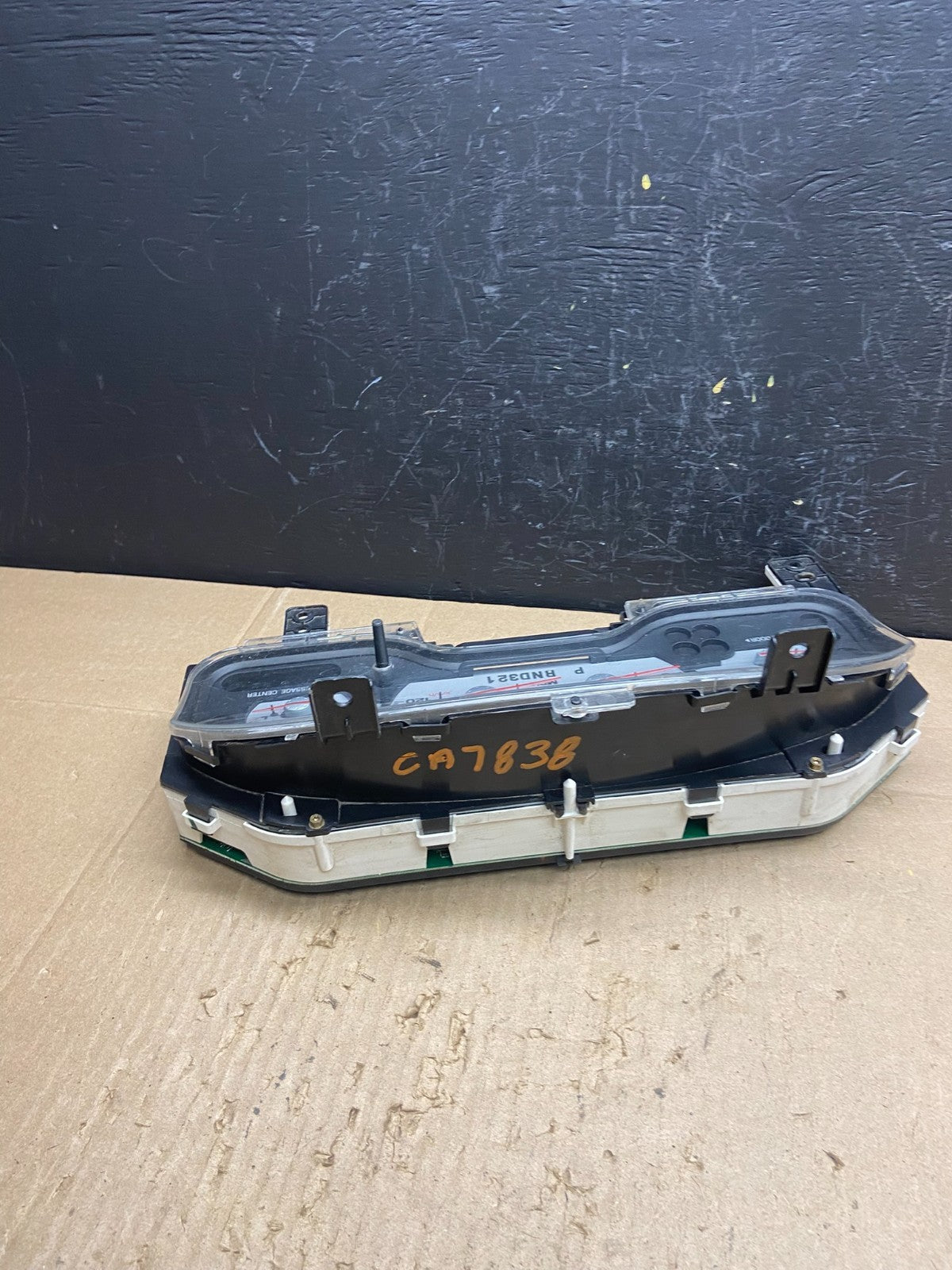 2002 Mercury Mountaineer MPH Instrument Cluster Speedometer OEM AB9748 DG4