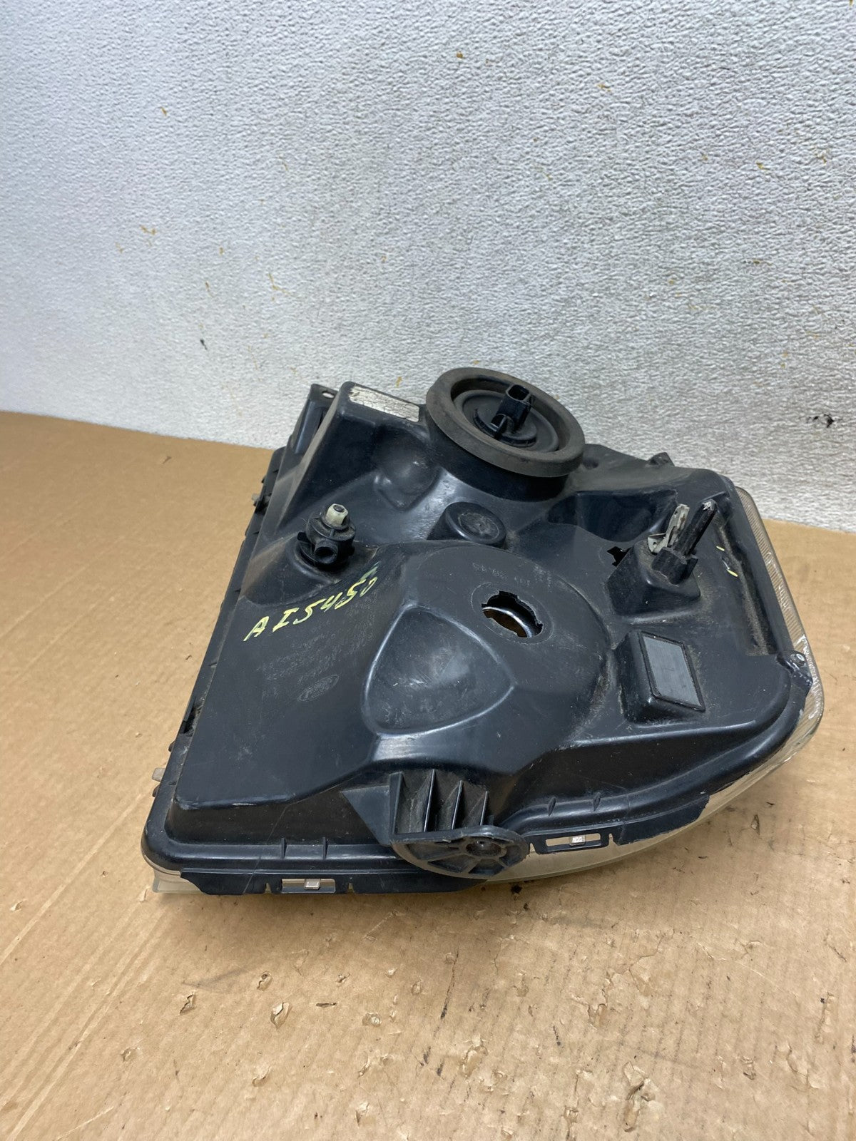2008-2014 Ford Econoline E150 E250 E350 Left Driver LH Headlight AI5450 DW8