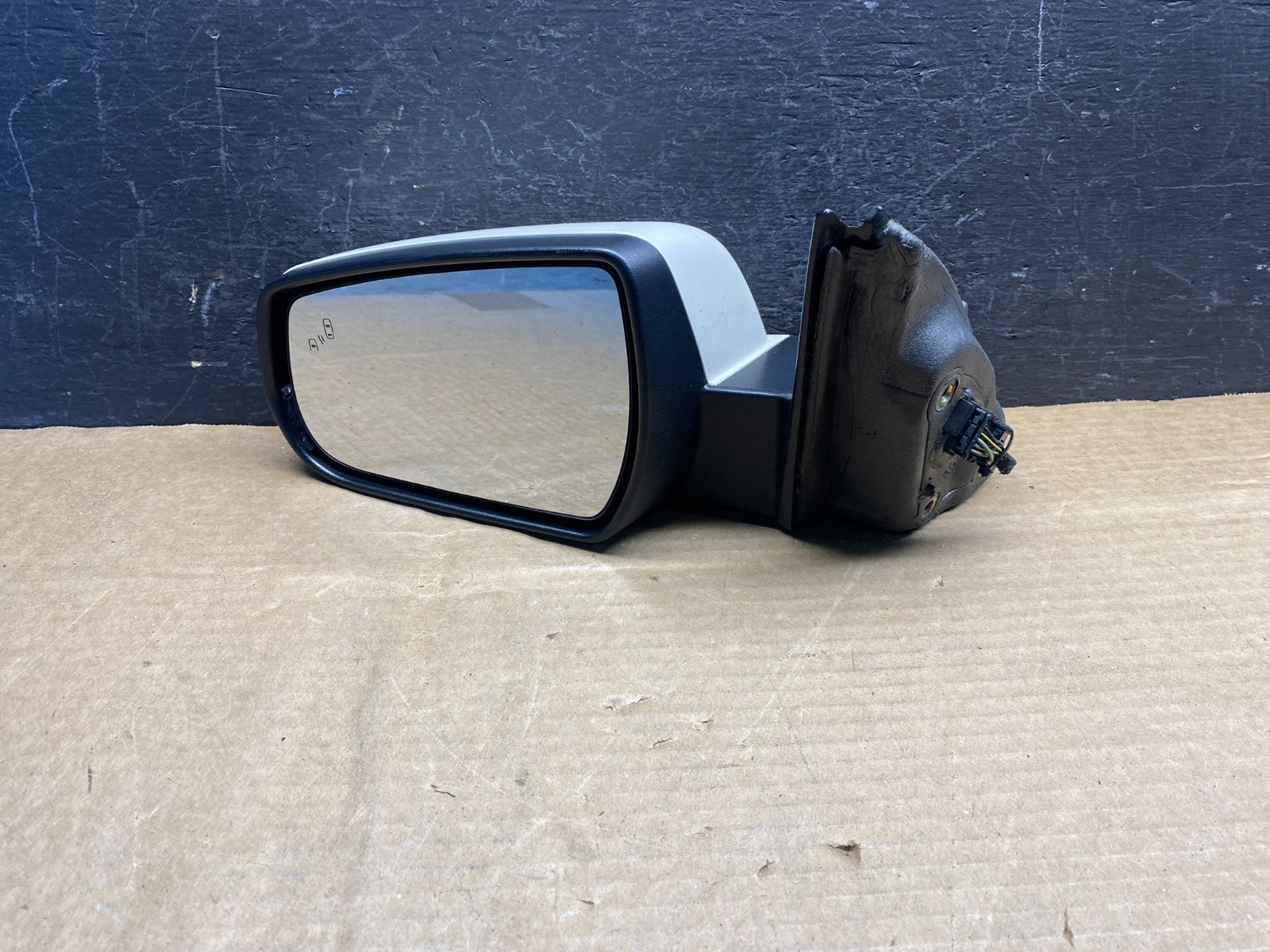 2013 2014 2015 Chevrolet Malibu Left Driver View Door Mirror AD9696 DW2