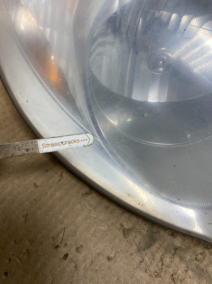 2007 2008 2009 2010 Hyundai Elantra Right Passenger Side Headlight OEM W7645 DW3