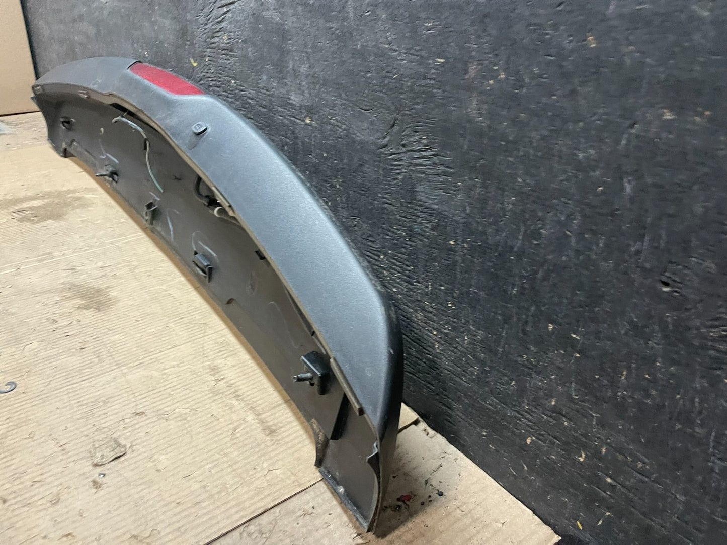 2007 to 2010 Jeep Compass Spoiler 3RD Third Break Light Rear OEM X3460 DG6