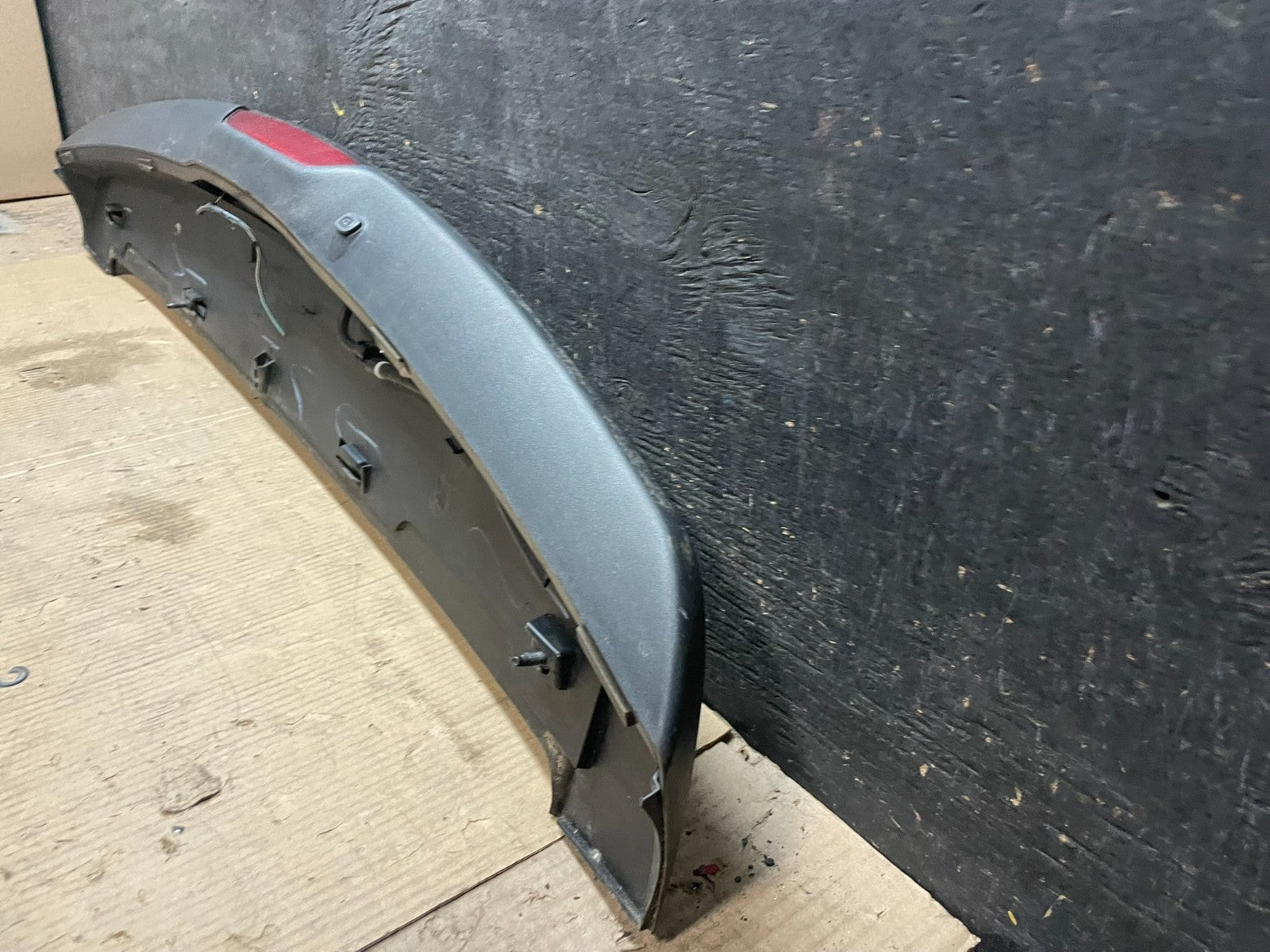 2007 to 2010 Jeep Compass Spoiler 3RD Third Break Light Rear OEM X3460 DG6