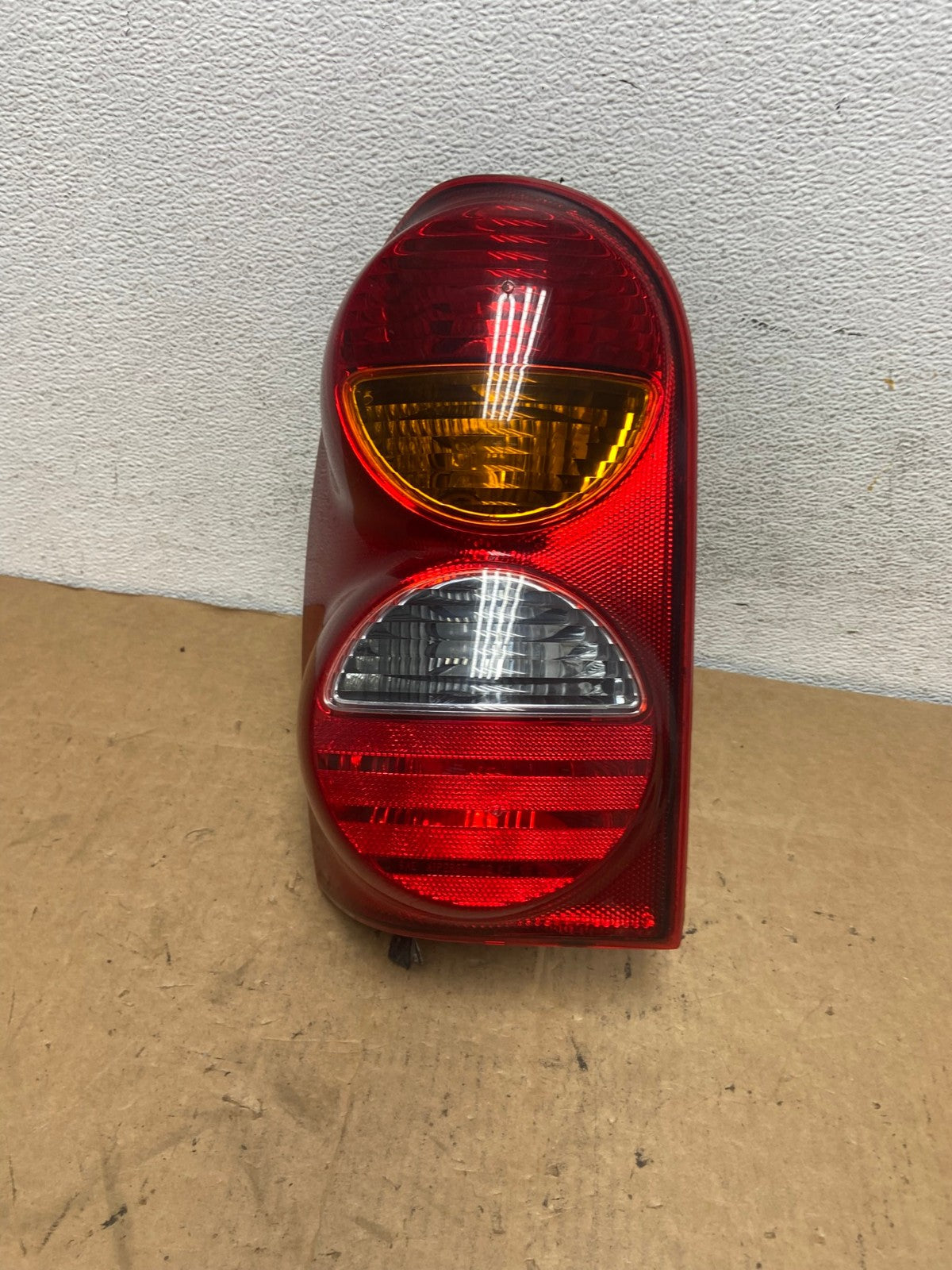 2002 2003 2004 Jeep Liberty Left Driver LH Side Tail Light TYC AD4778 LK0