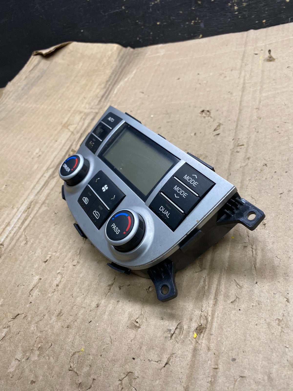2007 2008 2009 Hyundai Santa Fe Automatic Climate AC Heater Control X5916 DG2