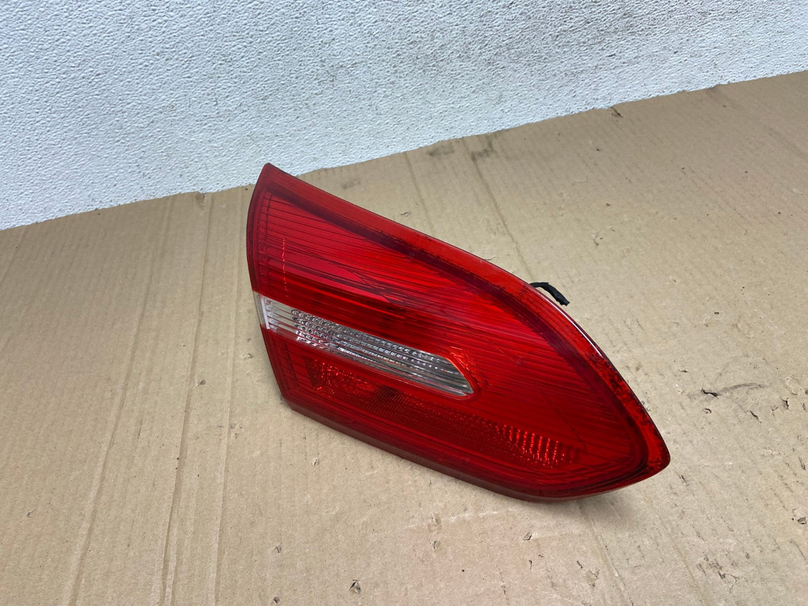 2015 - 2018 Ford Focus Sedan Left Driver LH Inner Tail Light AE8951 LK1