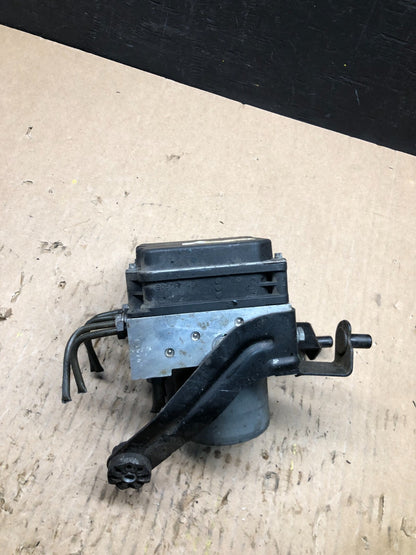 2006 to 2007 BMW 525i ABS Anti-Lock Brake Pump 6775746 G4215 PS5