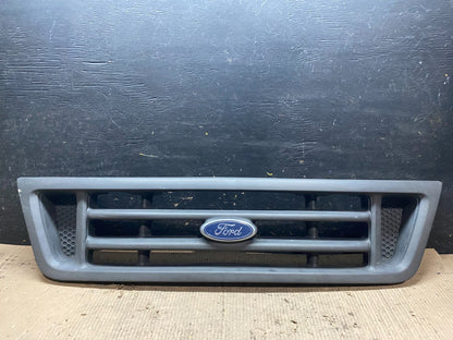 2003 to 2007 Ford Econoline E150 E250 E350 Front Grille Grille V6741 DG0