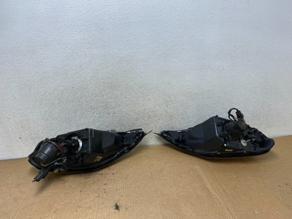 2000 to 2005 Mercury Sable Left+Right Side Halogen Headlights AI8874 DW7