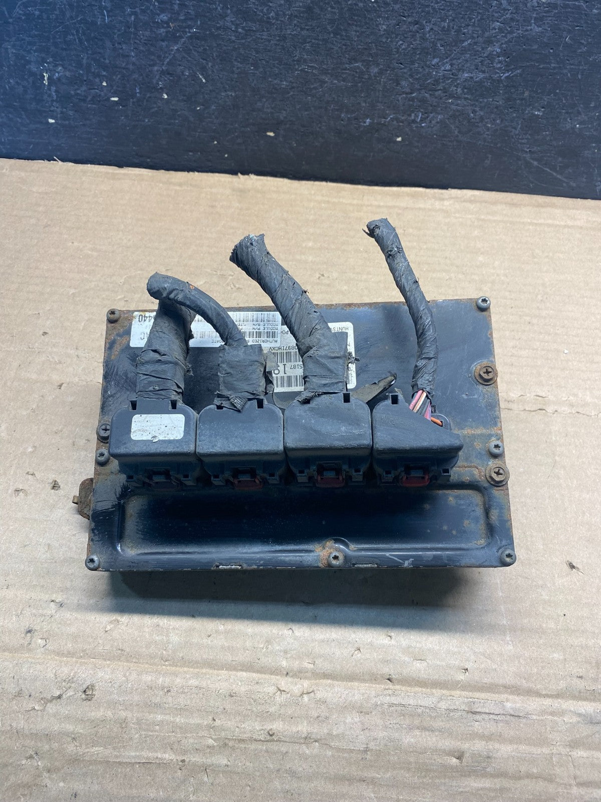 2007 Chrysler Town Country Caravan 3.8L Engine Control ECU P05187558AC AF4027 DW0