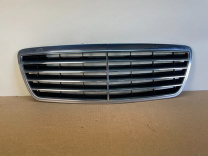 2000 to 2003 Mercedes Benz E-Class E320 E55 Front Upper Grill Grille AH0019 DG0