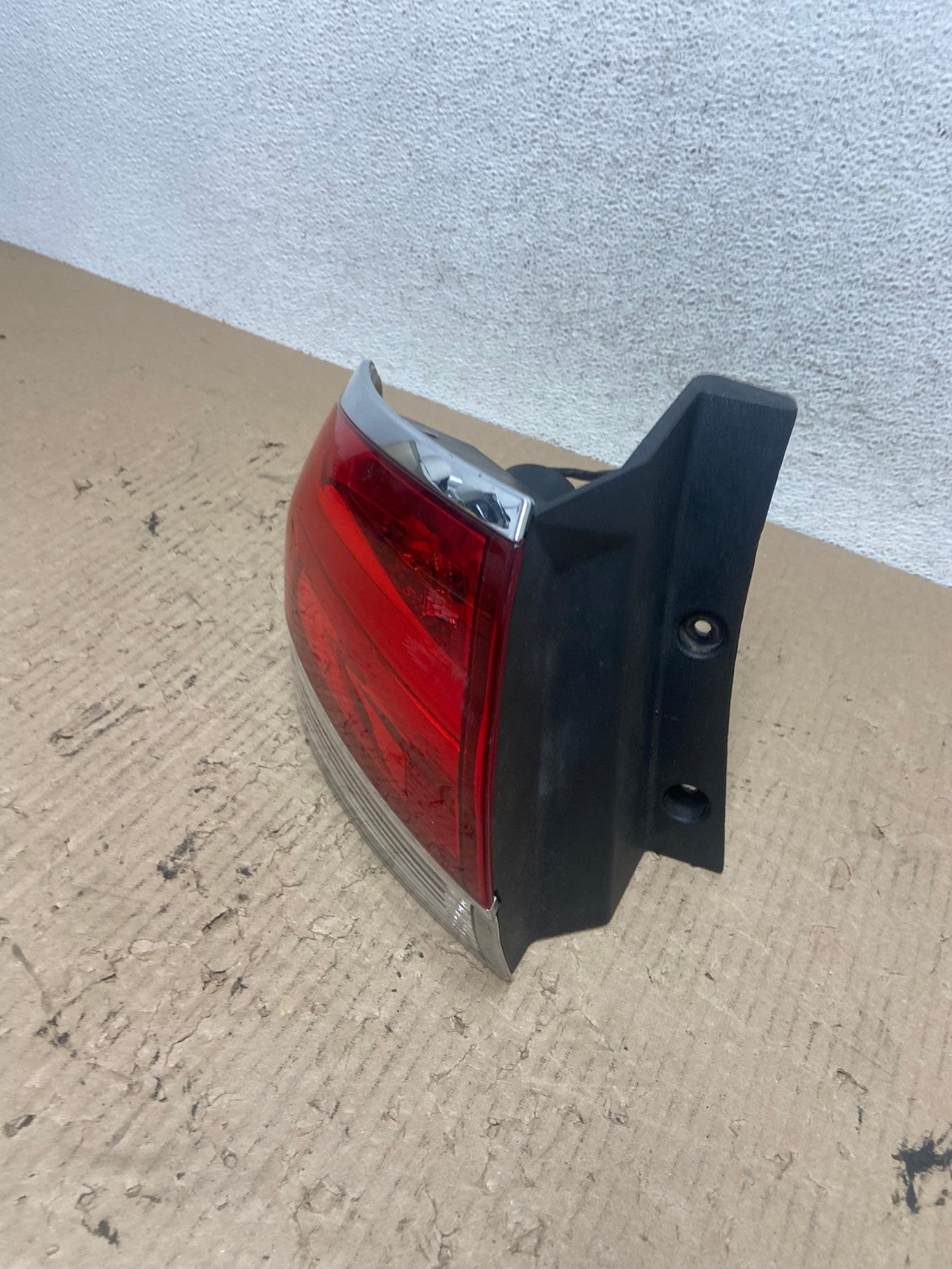 2011 to 2015 Lincoln MKX Left Driver LH Side Tail Light AF7037 LK1