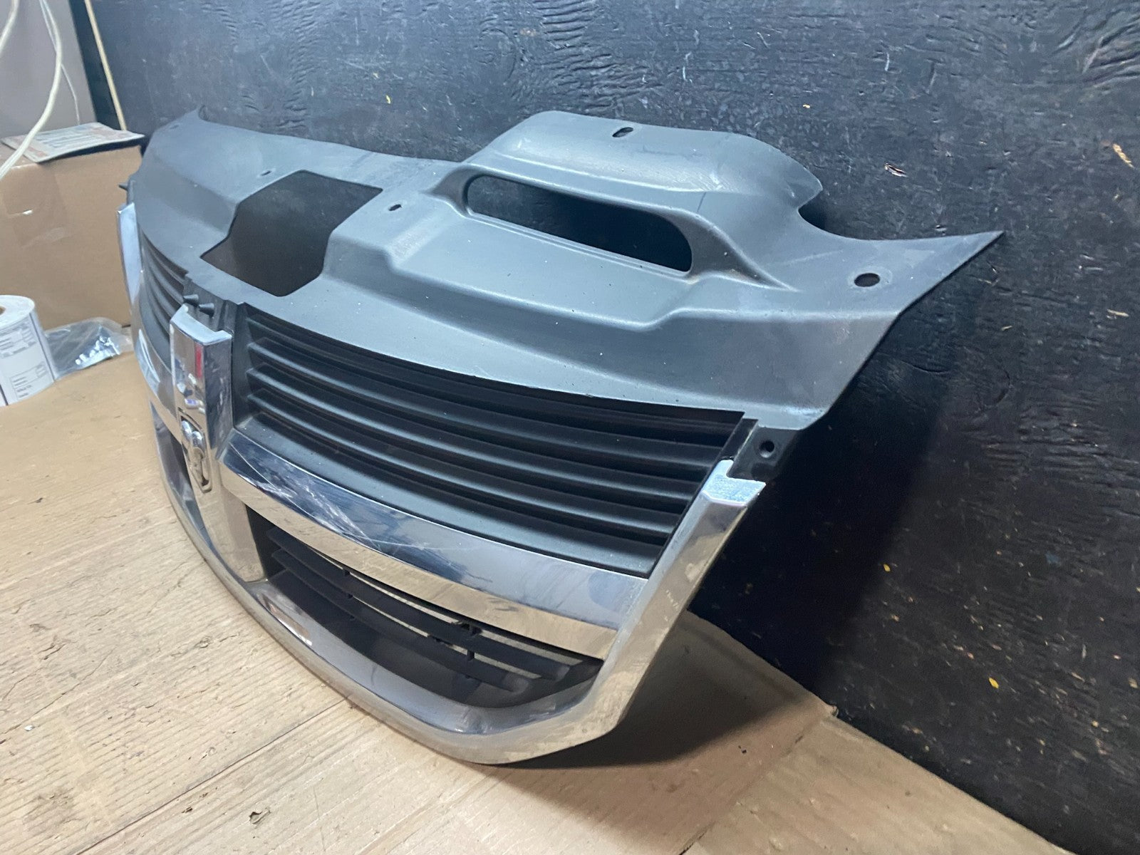 2009 to 2010 Dodge Journey Chrome Front Upper Grill Grille OEM W4889 DG1