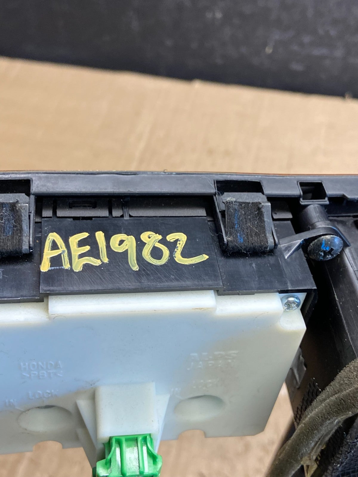 2001 - 2006 Acura Mdx Center Ac Heater Climate Control Radio Bezel ae1982 DG6