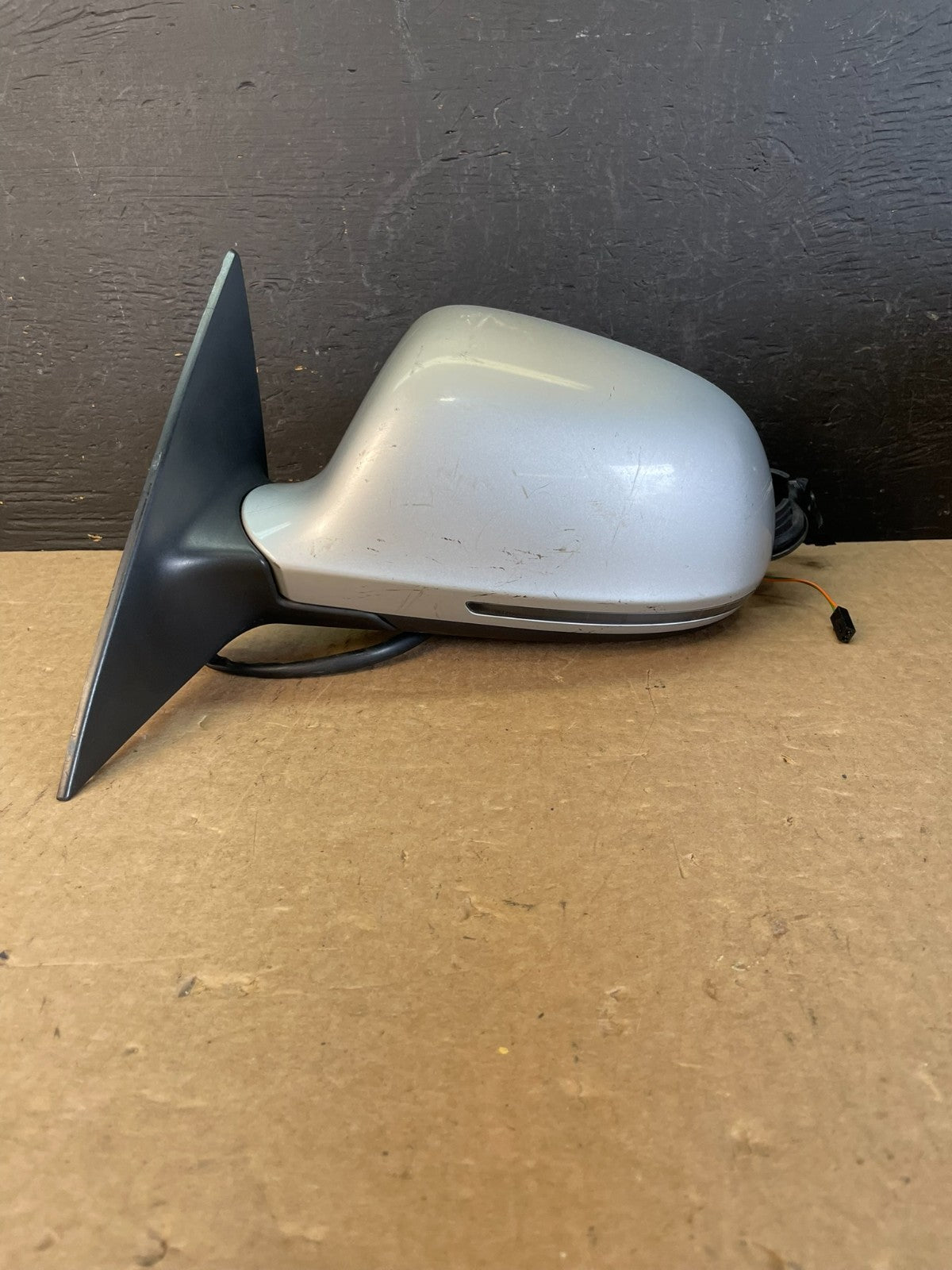 2009 to 2012 Audi A4 Left Driver LH Side View Power Door Mirror AD03580