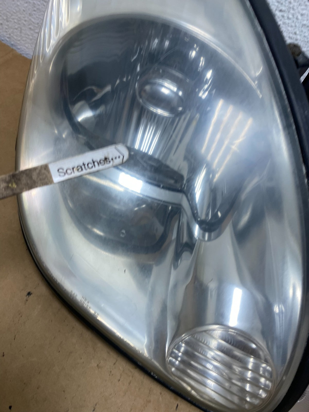 2001 to 2005 Lexus GS430 Gs300 Right Passenger Headlight Halogen AD2670 DW3