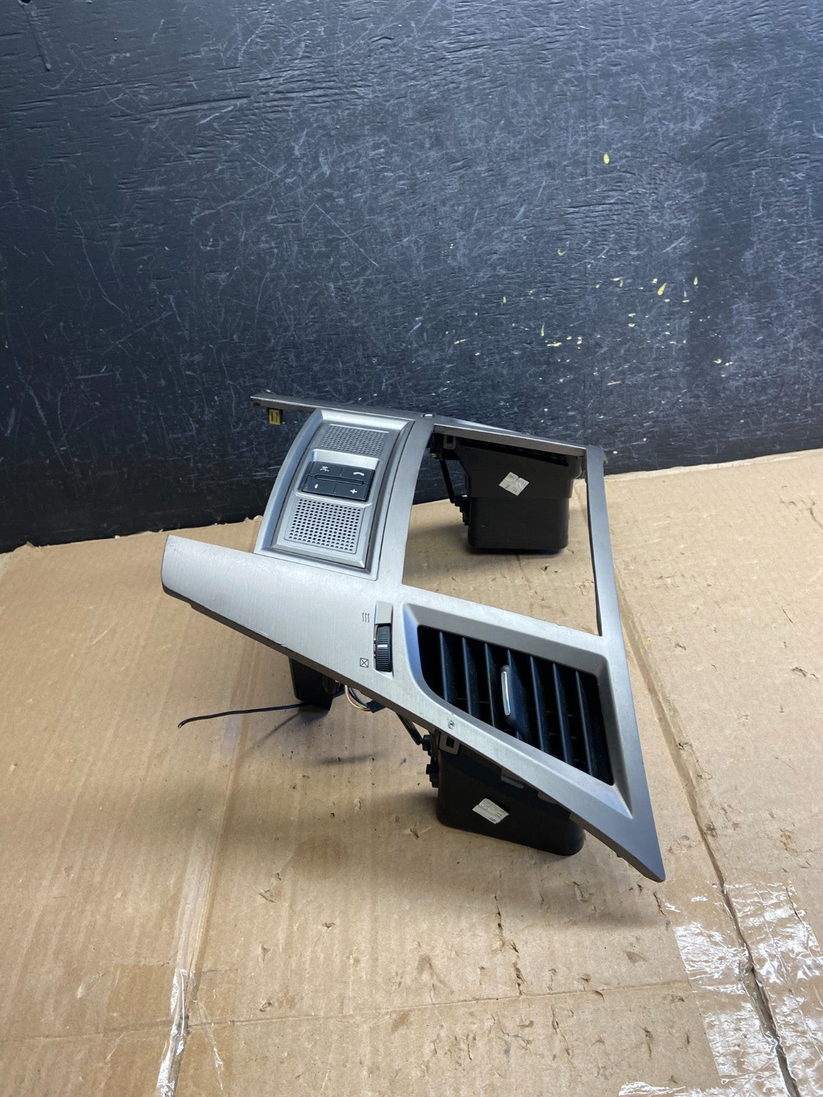 2010-2014 Subaru Legacy Outback Vent Radio Panel Trim Bezel Bluetooth ai2705 DG2