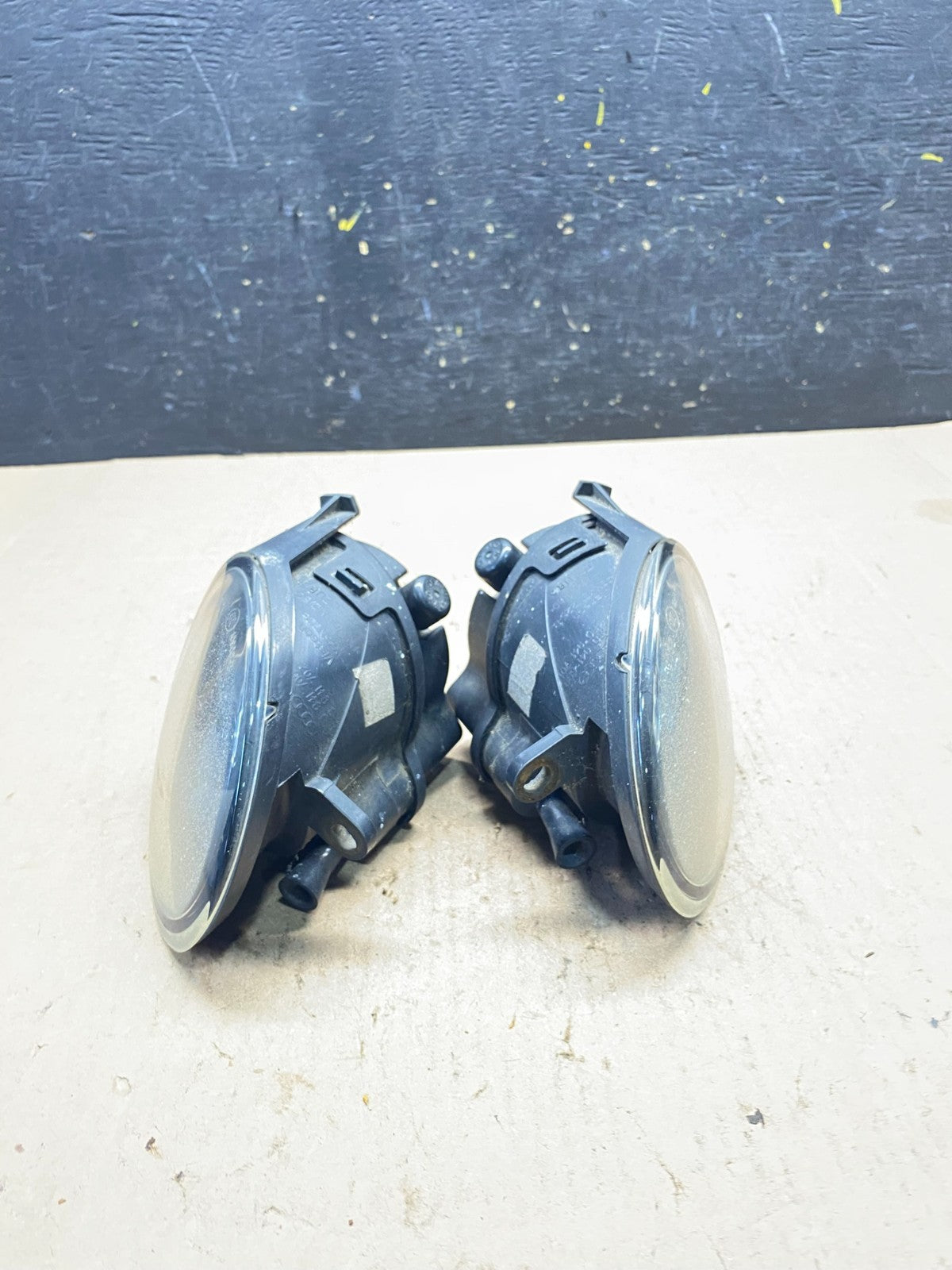 2008 Audi A3 Front Left+Right Side Fog Lights R6461 DG1