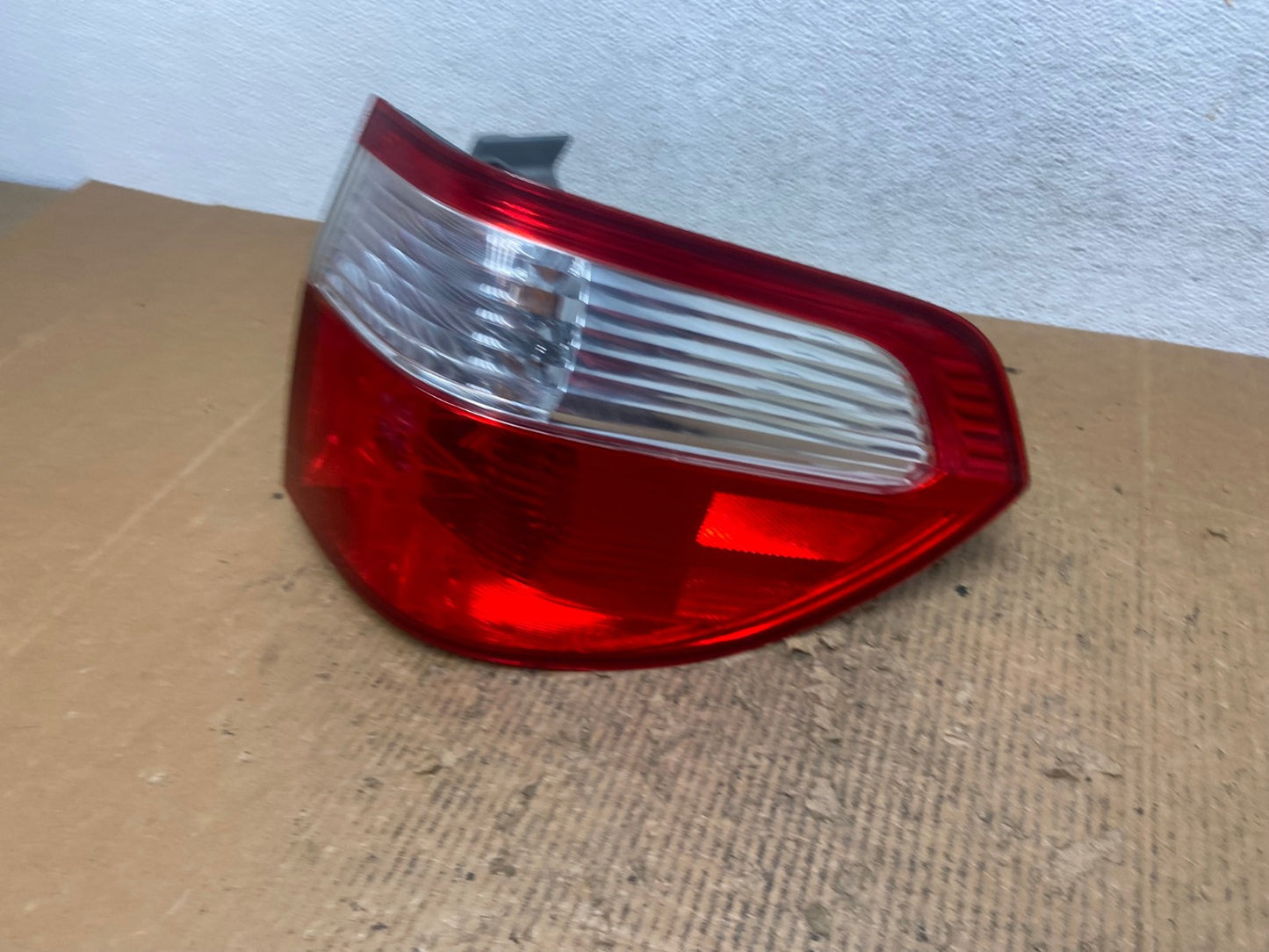 2005 2006 2007 Honda Odyssey Right Passenger RH Side Tail Light AE2804 LK1