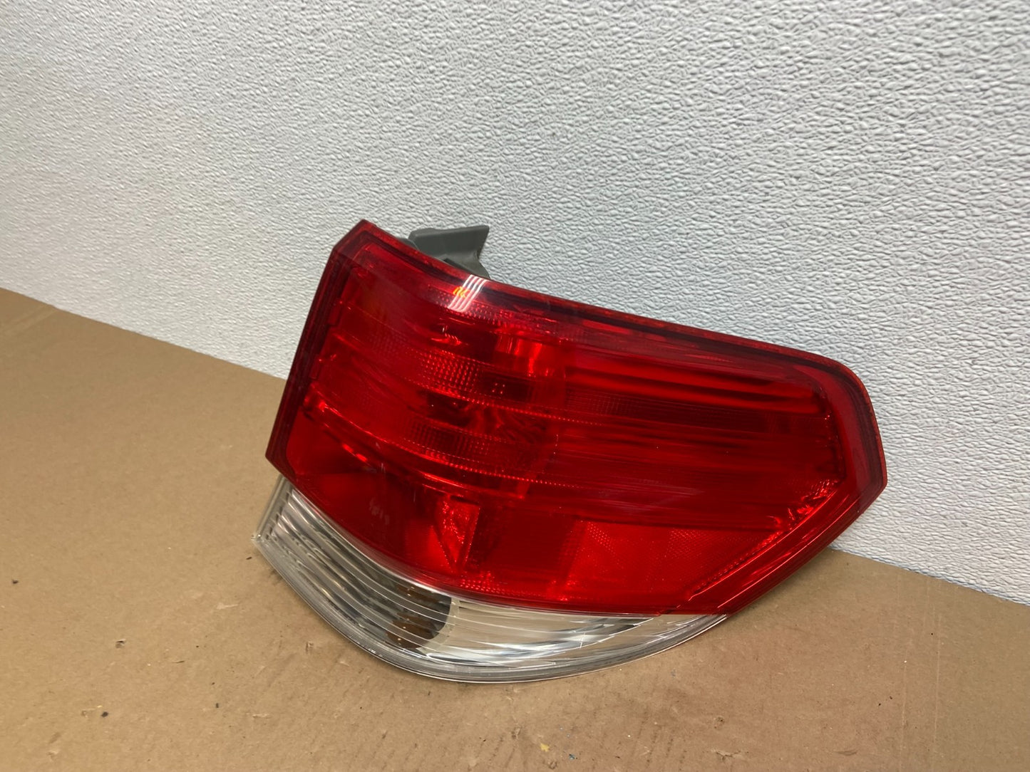 2008 2009 2010 Honda Odyssey Right Passenger Side Tail Light AB6439 DW1