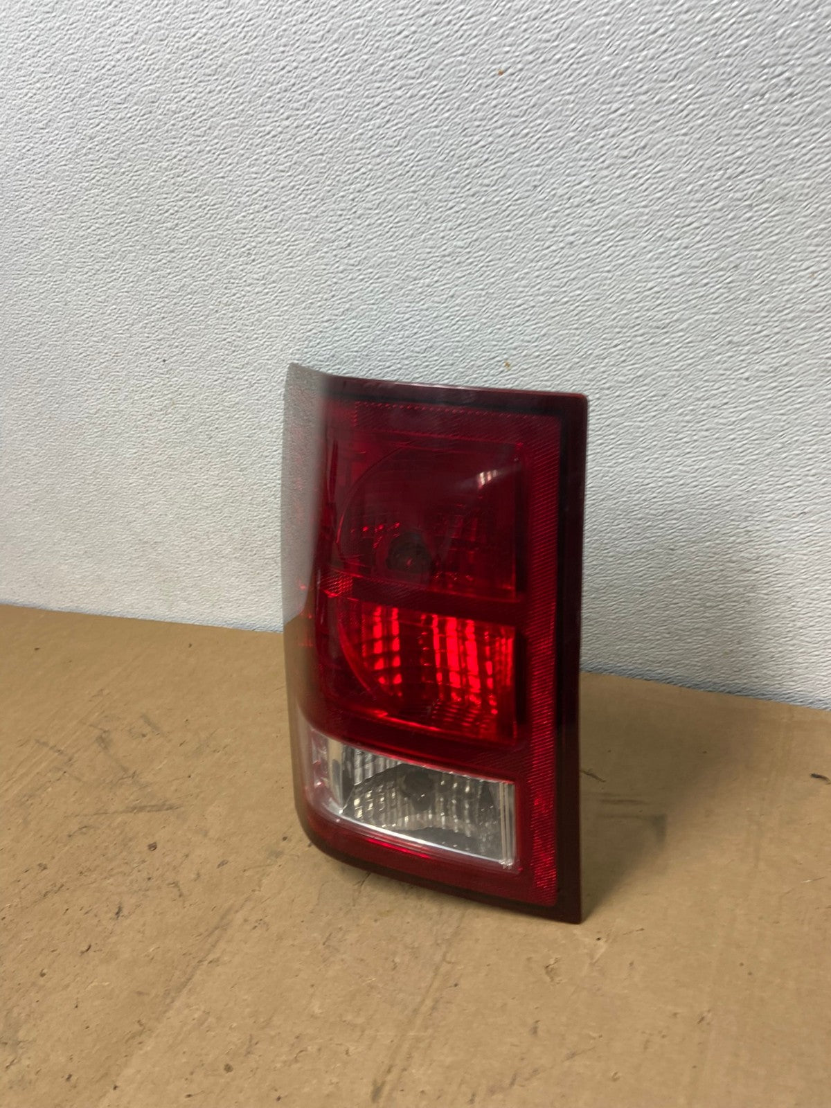 2007 2008 2009 2010 Jeep Grand Cherokee Left Driver Lh Tail Light AC8658 LK1