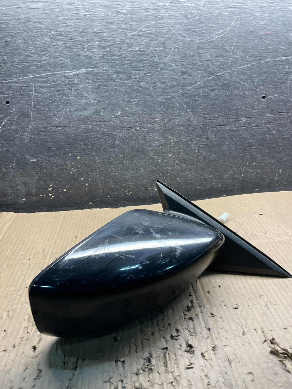 2013-2015 Nissan Altima Right Passenger View  Door Mirror OEM X4586 GD1