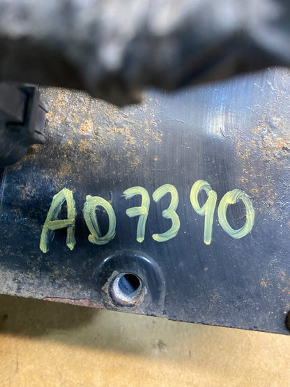 2005 Chrysler Town Country Caravan 3.3L Engine Control ECU P04748635AE ad7390 DG3
