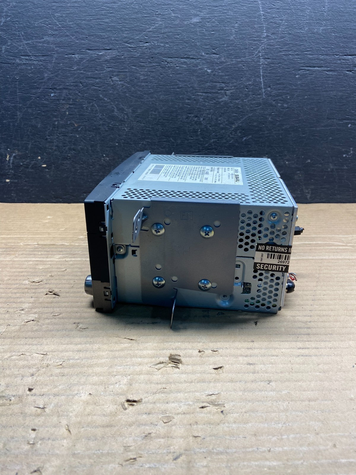 2009 to 2013 Subaru Forester Radio CD Player AUX AM/FM ae2577 DG1