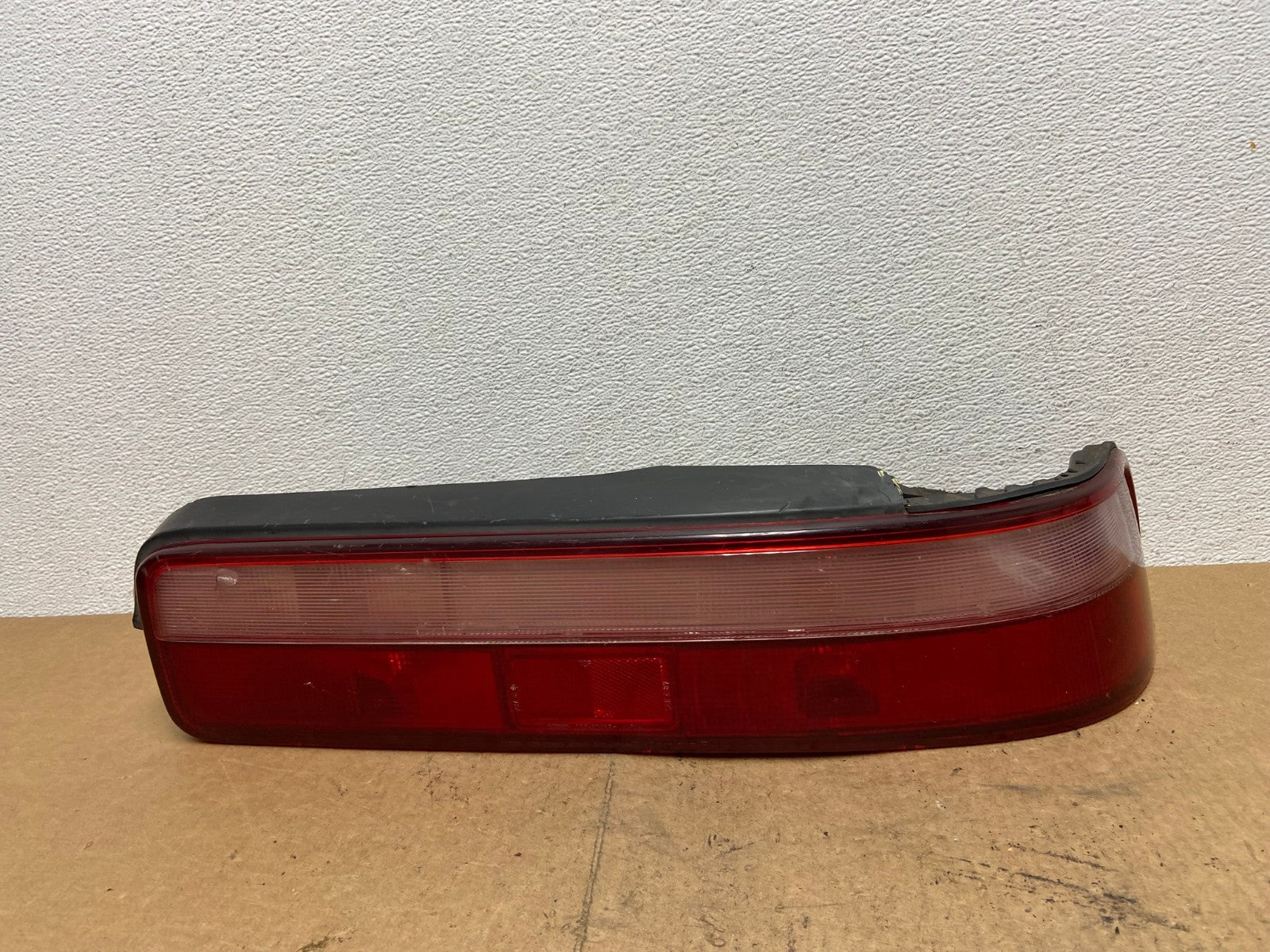 1990 to 1993 Acura Integra Right Passenger RH  Side Tail light AC3477 LK0