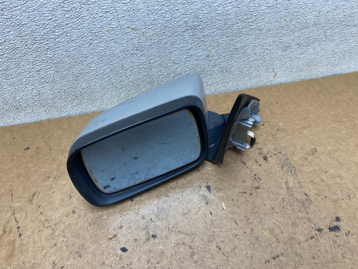 1997 to 2003 BMW 528i 530i E39 Left Driver LH Side Door View Mirror S7804 DG5