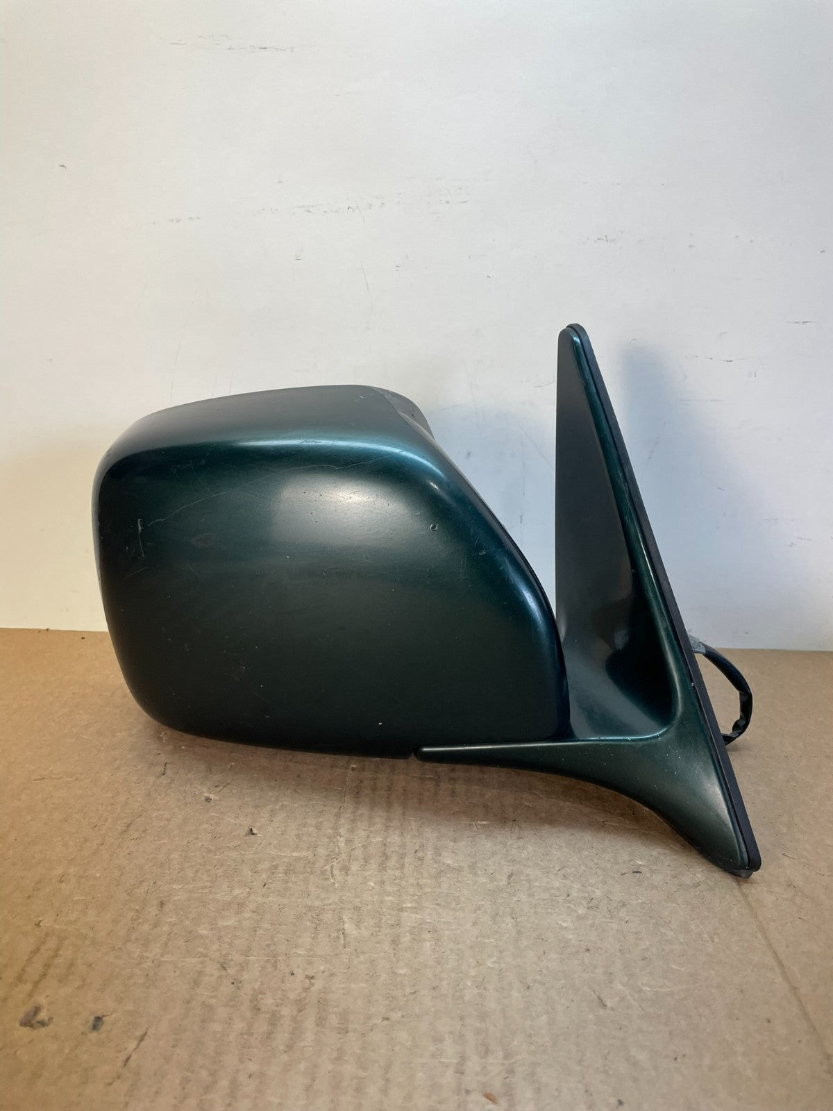 1999 to 2002 Toyota 4runner Right RH Side View Door Mirror AH6239 DW0