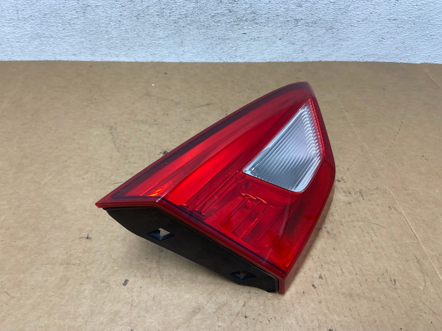 2016 2017 2018 Chevrolet Cruze Left Driver LH Inner Tail Light AE3014 LK2