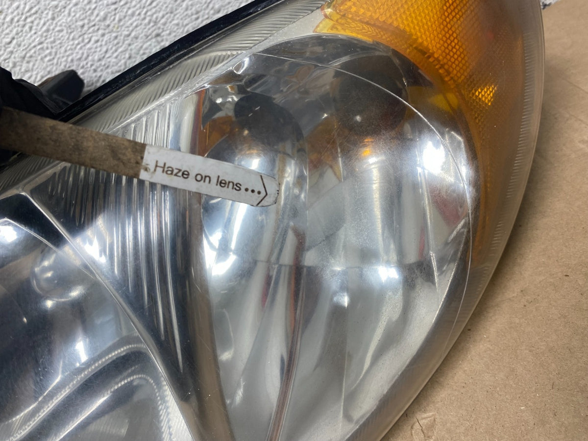 2001 to 2007 Dodge Caravan Left+Right Set Side Halogen Headlights AH1094 DG5