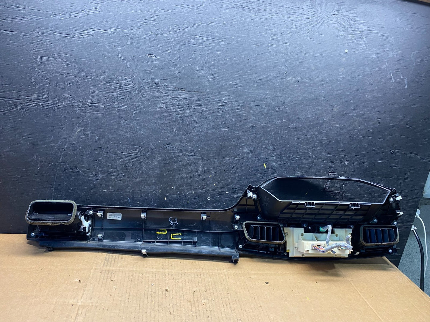 2011-2013 Honda Odyssey Dash Climate Control A/C Cluster Trim Bezel N2964 DG3