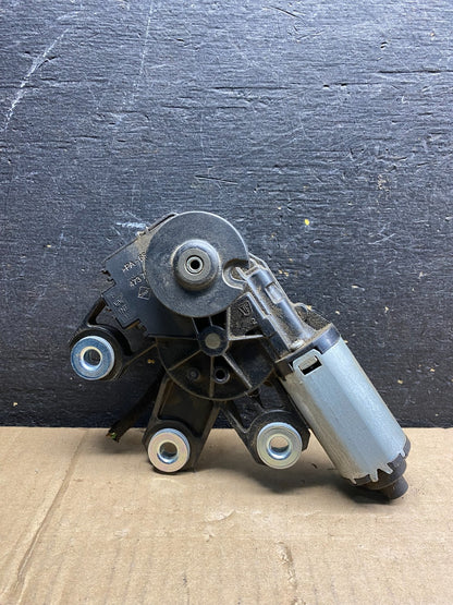 2003 to 2010 Porsche Cayenne Rear Back Window Wiper Motor AB0392 DG0